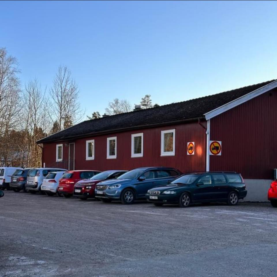 Parkering utanför Kode Hemvärnsgård